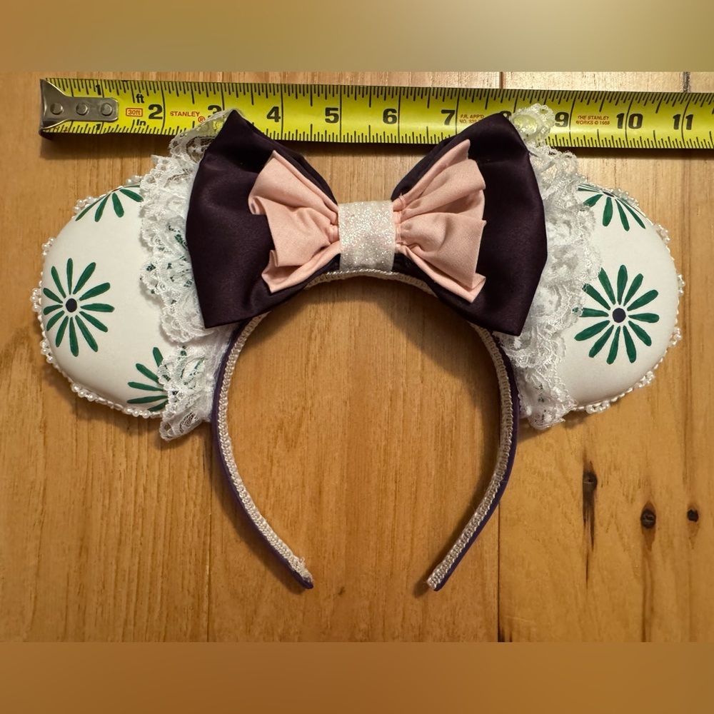 NEW! Haunted Mansion Tightrope Walker inspired Mickey Ears